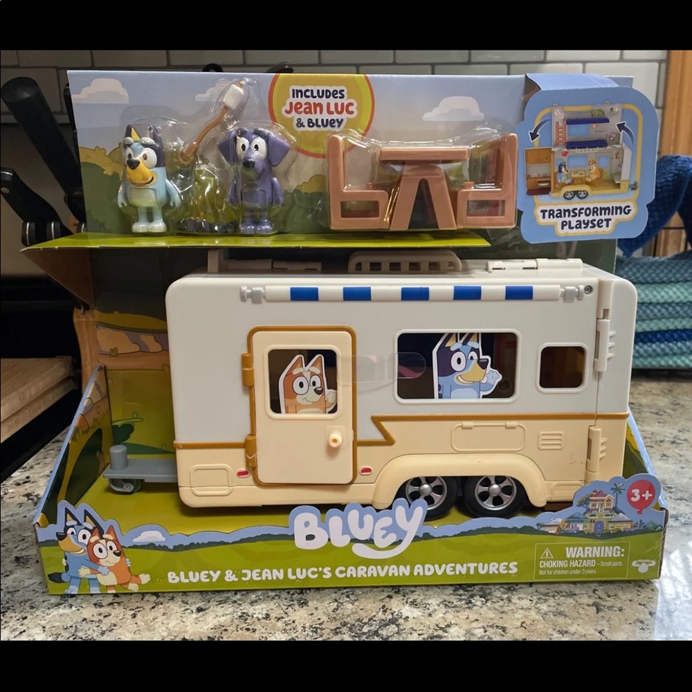 Bluey Jean Luc caravan playset